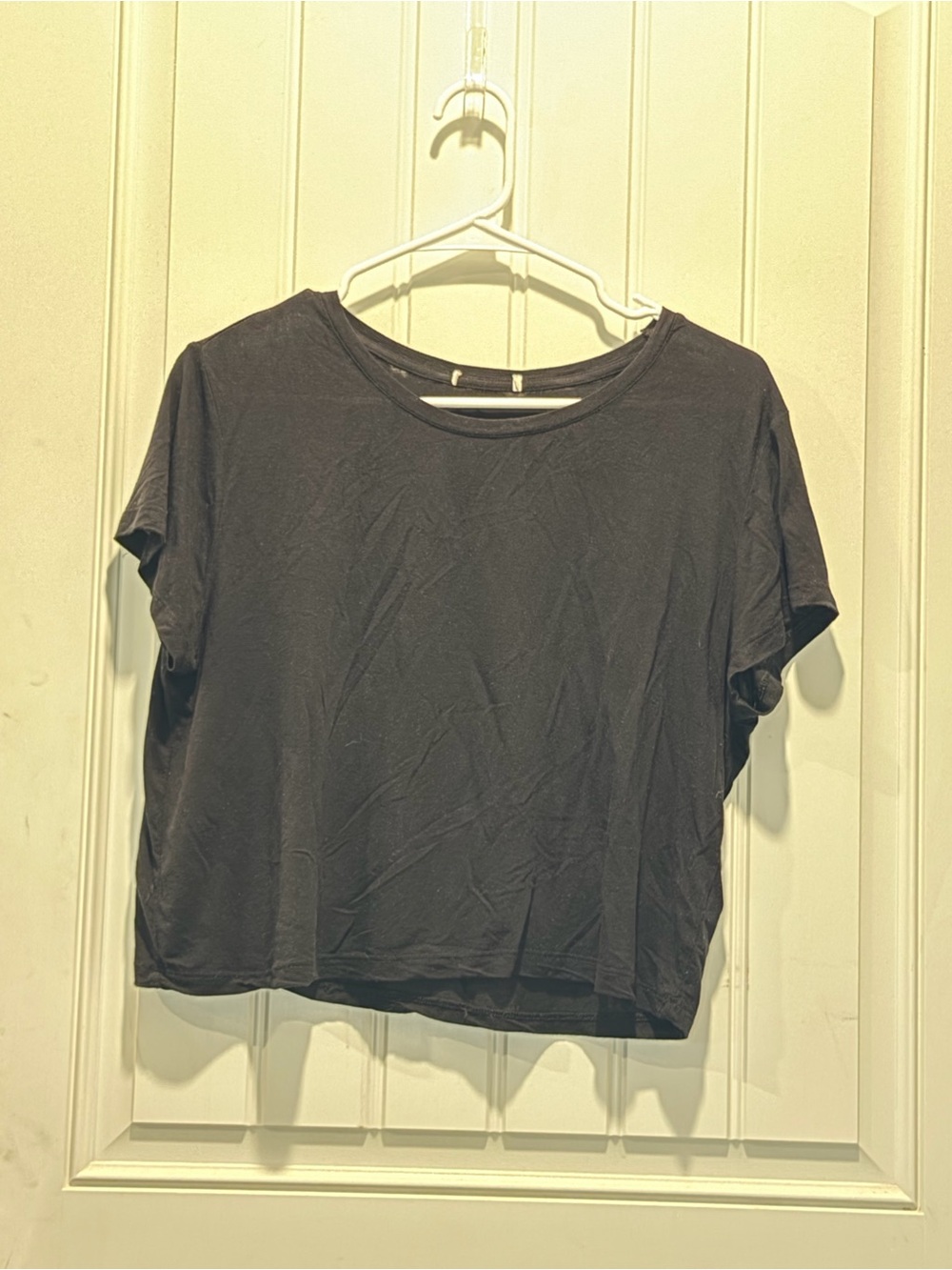 Black Women's Short Sleeve Crewneck Top